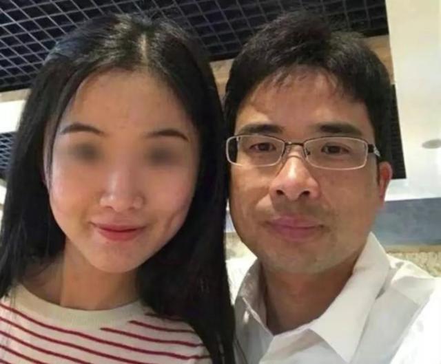 出狱后女友嫁给了律师，爱情与救赎的交织