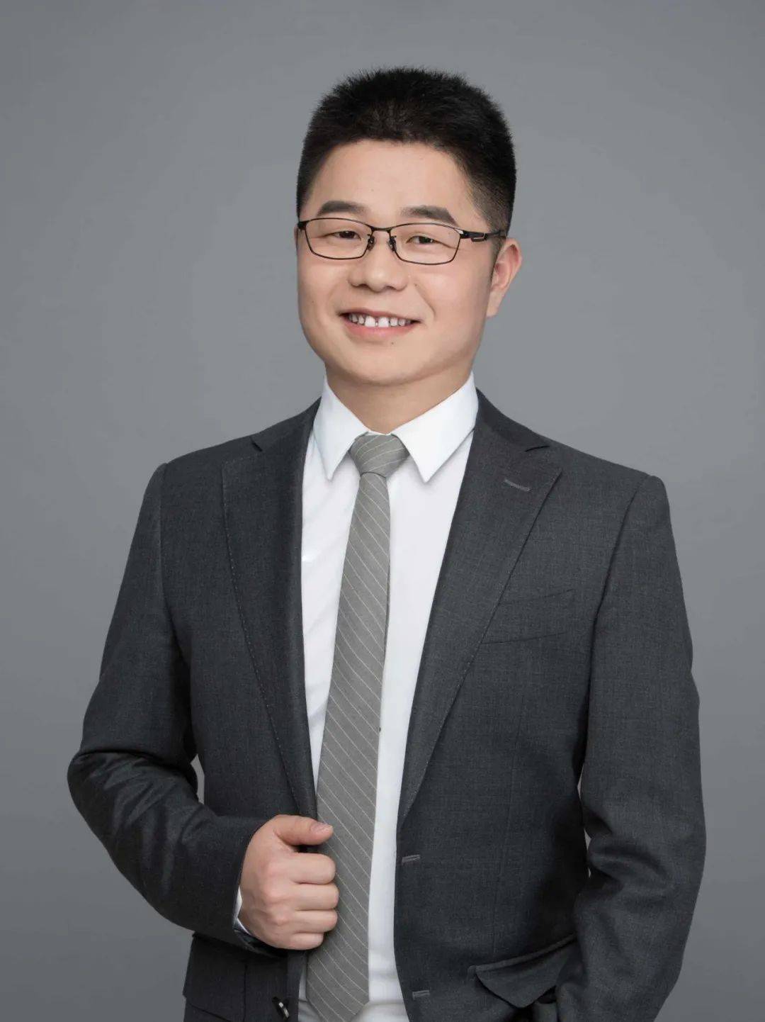 沈维林彦琛律师，法律领域的杰出代表