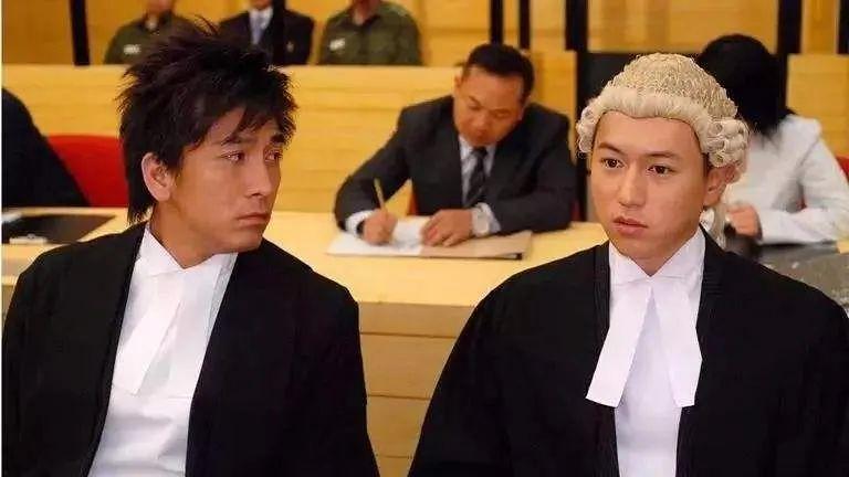 跨界之恋，教师与律师的求婚是否合适？