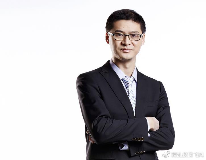 罗翔面临法律职业的挑战与机遇，能否继续担任律师？