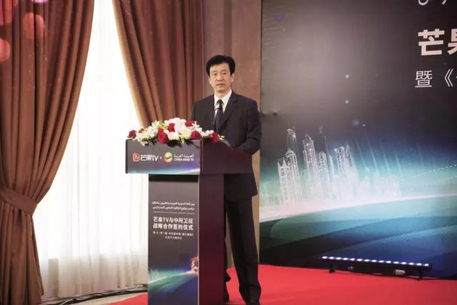 三佛律师事务所与广播电视台2频道百姓生活栏目签约战略合作协议，共筑法治社会，专业法律服务惠及百姓