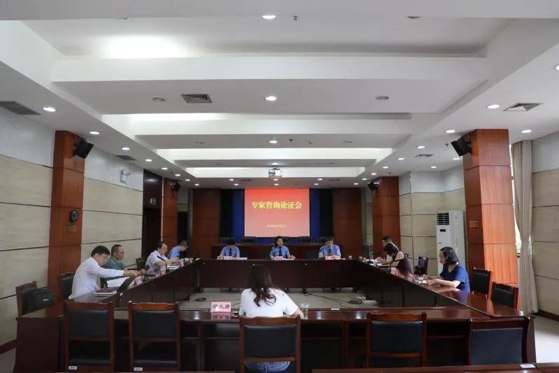 陈会琪律师荣获公益奉献奖，致敬无私奉献的律师楷模！