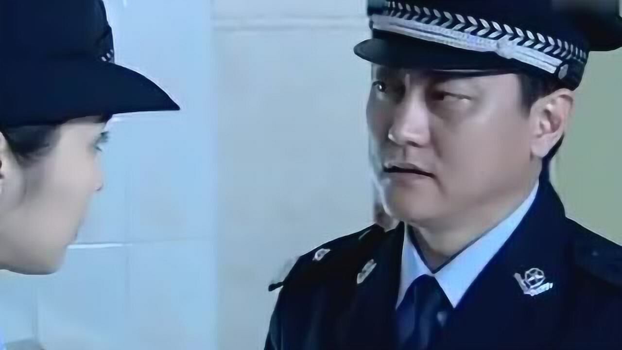 狱霸昔日律师身份曝光，正义天平的倾斜真相揭秘！