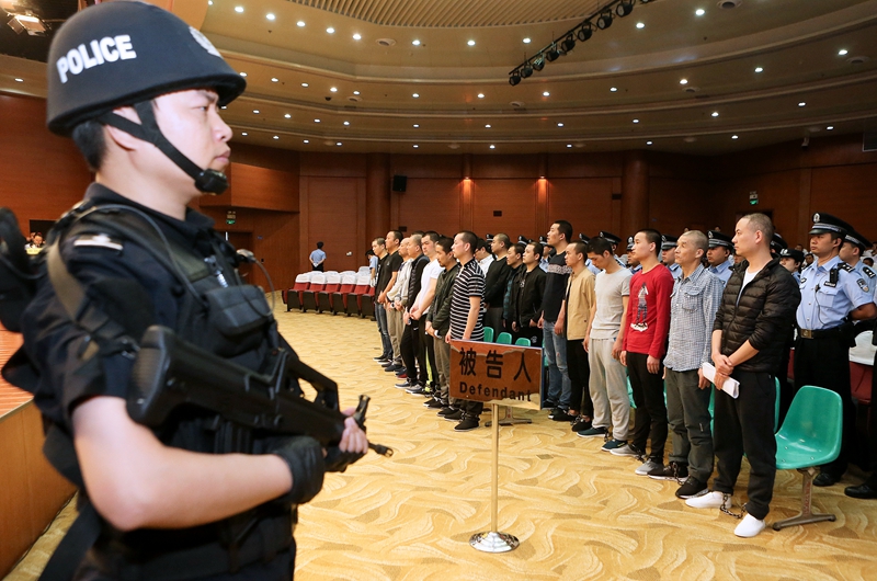 关于组织、领导黑社会性质组织罪的辩护研究