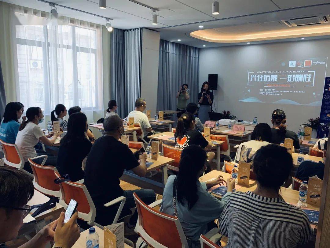 松江区企业劳动律师咨询，护航企业发展的专业力量