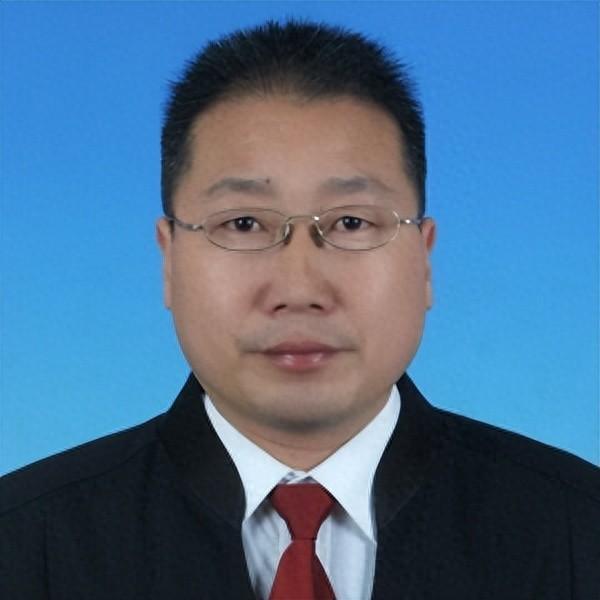 凤翔县土地纠纷律师的角色与挑战