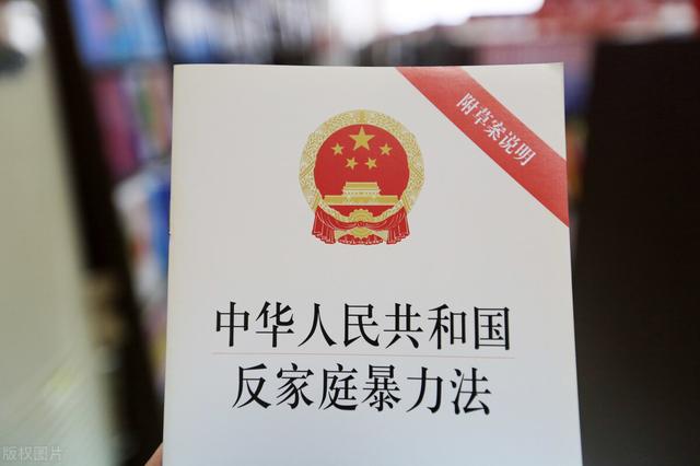 律师在诉讼中如何正确收集证据以维护当事人权益？