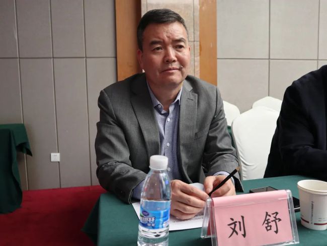 昆明律师刘和毕，法律界的耀眼明星