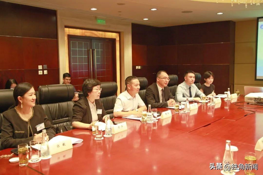倪弘律师团队，专业高效信誉卓著的法律服务团队