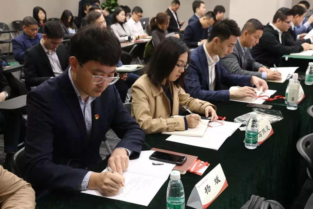 深圳免费在线咨询律师，法律服务新时代的探索