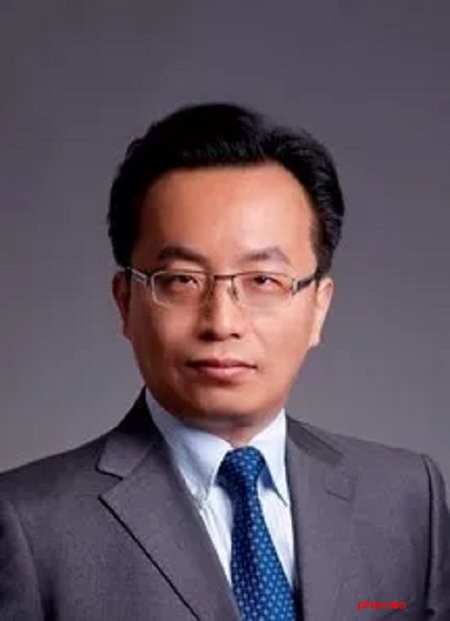 周荣律师，北京金台律师所之星，卓越人生与法律服务的典范之旅