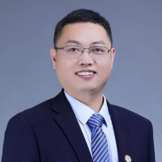 崇义张长亮律师——卓越法律人才的杰出代表