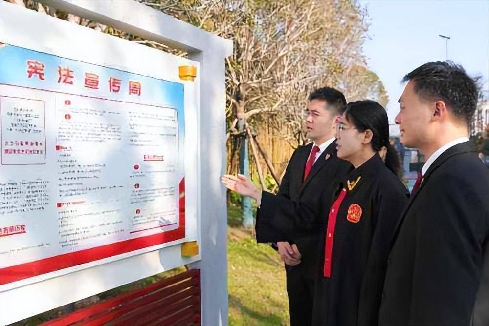 国家宪法宣传周——三佛律师事务所律师开展宪法宣传活动的深度报道