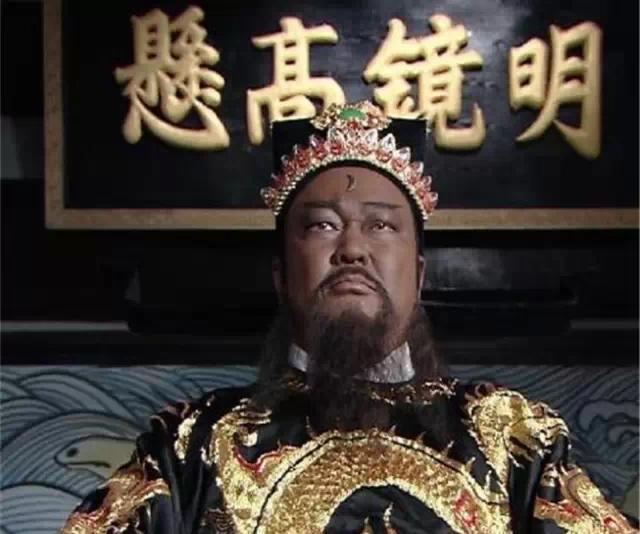 揭秘律师手中的法律世界基石材料