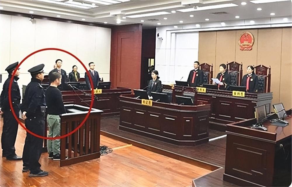 先和律师沟通再去自首，明智之举的重要性与策略
