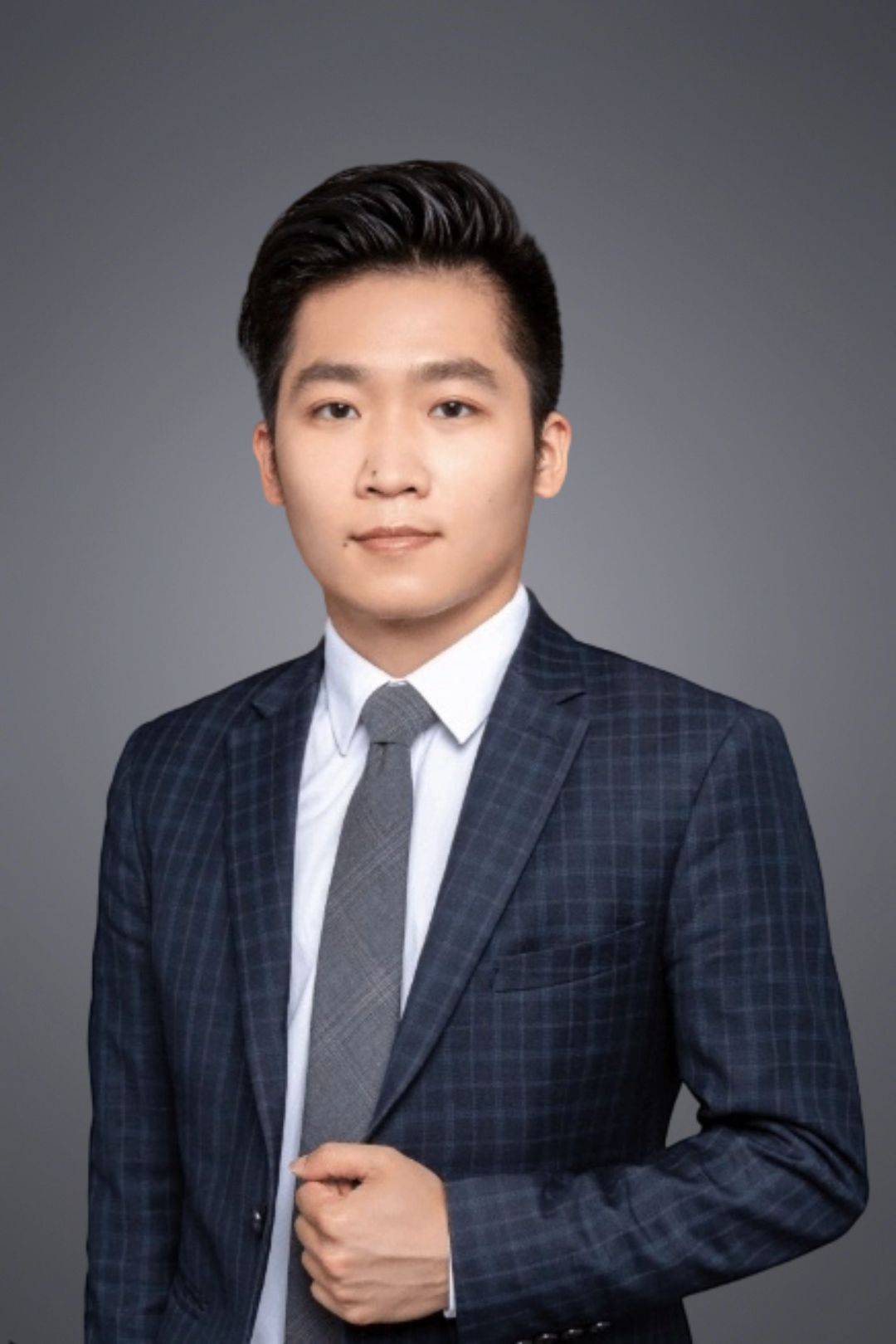 粤海律师事林亮个人简介