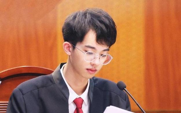 非法学专业人士的律师职业探索，跨界之路的挑战与机遇