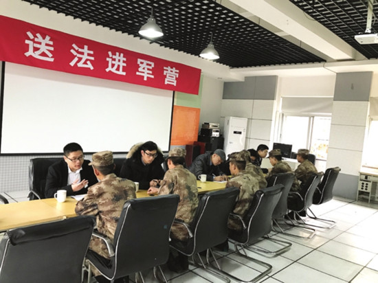 请律师送法律援助，正义的力量与社会的责任