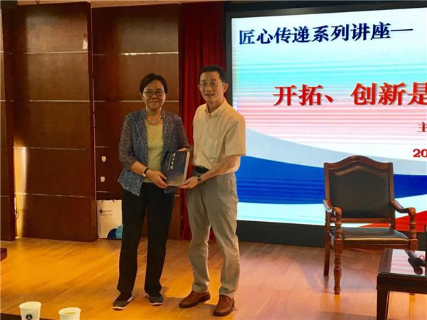 汪腾锋律师，刑事民事领域的杰出代表